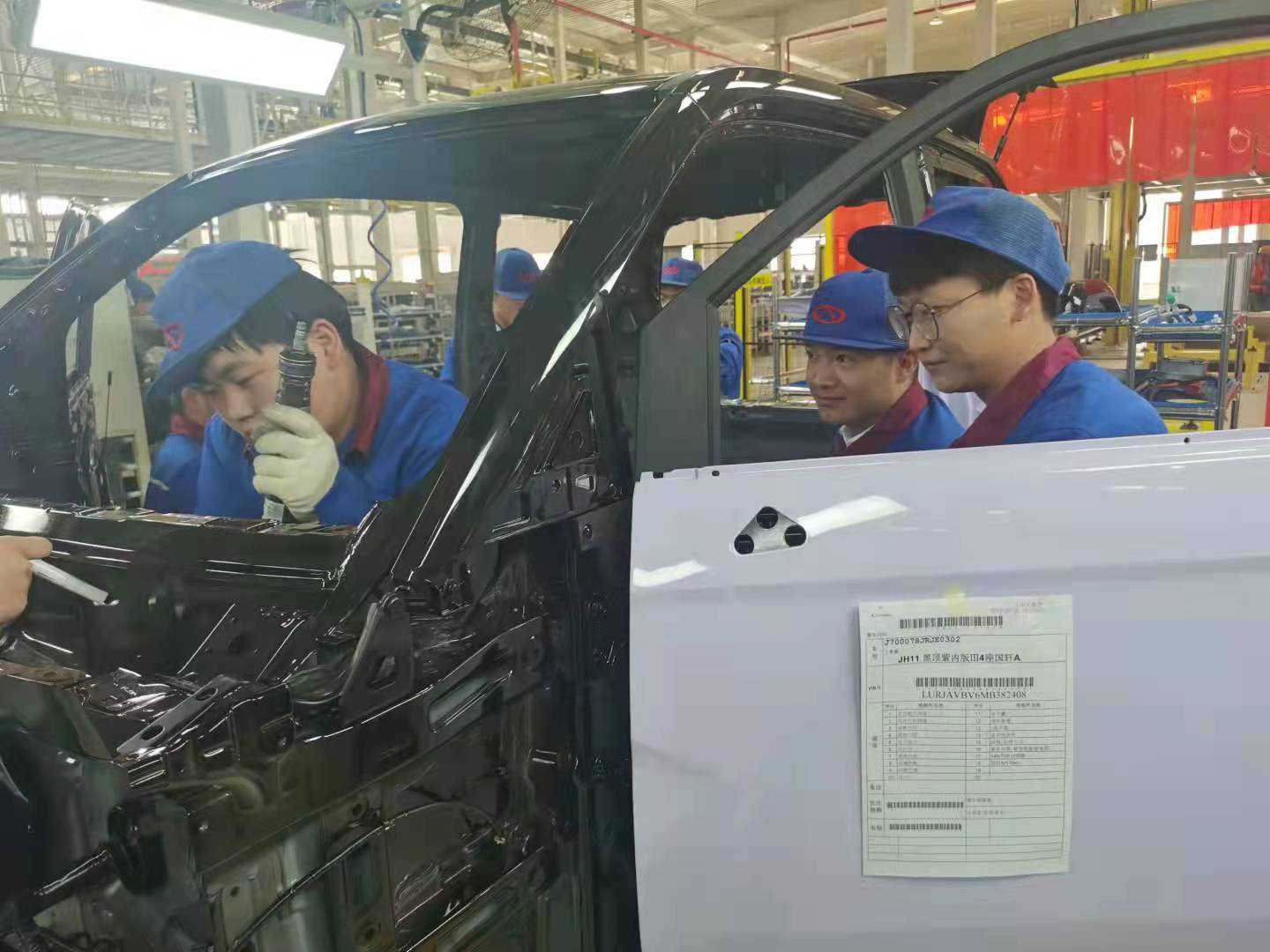 新能源汽车.jpg